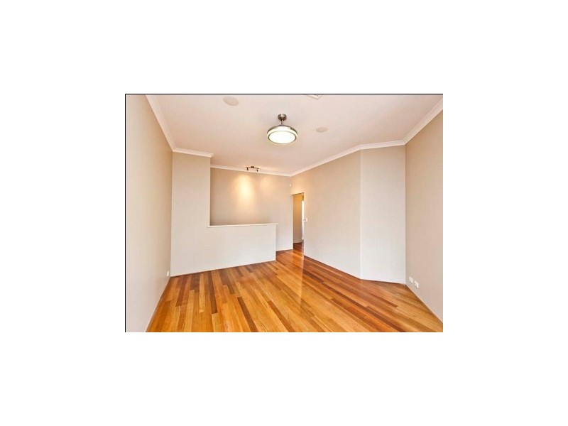 87 Lakevalley Drive, Edgewater WA 6027