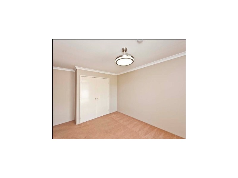 87 Lakevalley Drive, Edgewater WA 6027