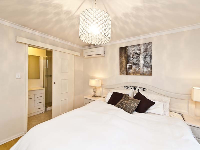 24 Alexander Road, Padbury WA 6025