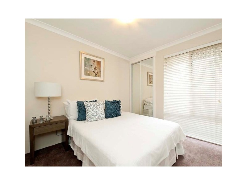 361 Summerlakes Parade, Ballajura WA 6066