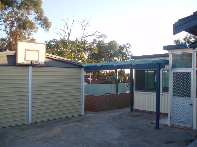 36 Camberwell Road, Balga WA 6061