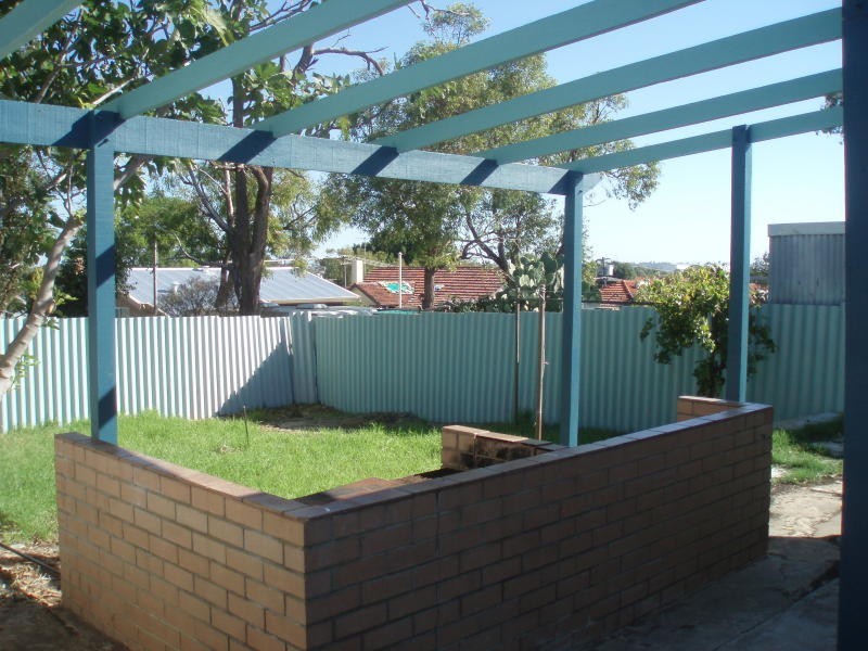 36 Camberwell Road, Balga WA 6061