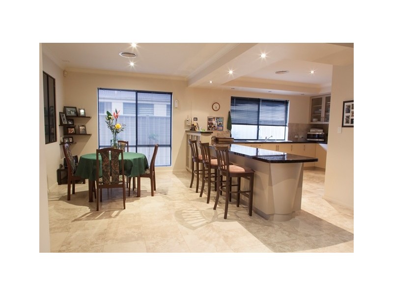 38 Heliconia Turn, Stirling WA 6021