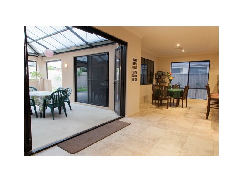38 Heliconia Turn, Stirling WA 6021
