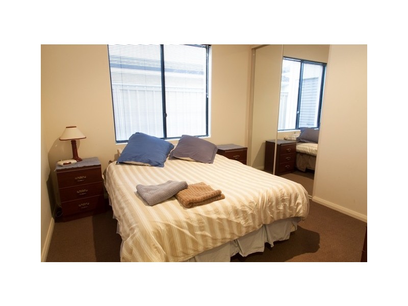 38 Heliconia Turn, Stirling WA 6021