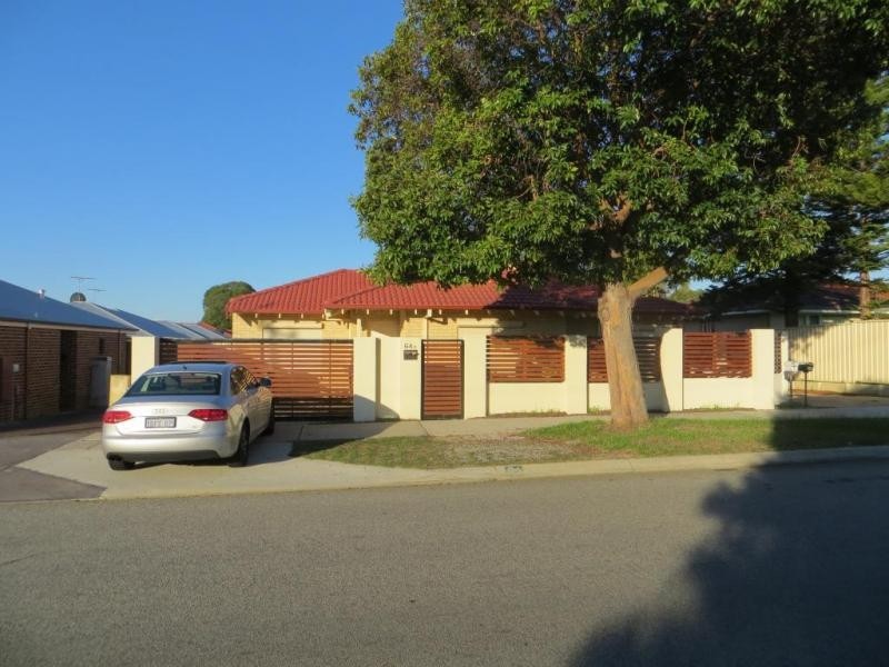 A/64 Winchelsea Road, Nollamara WA 6061