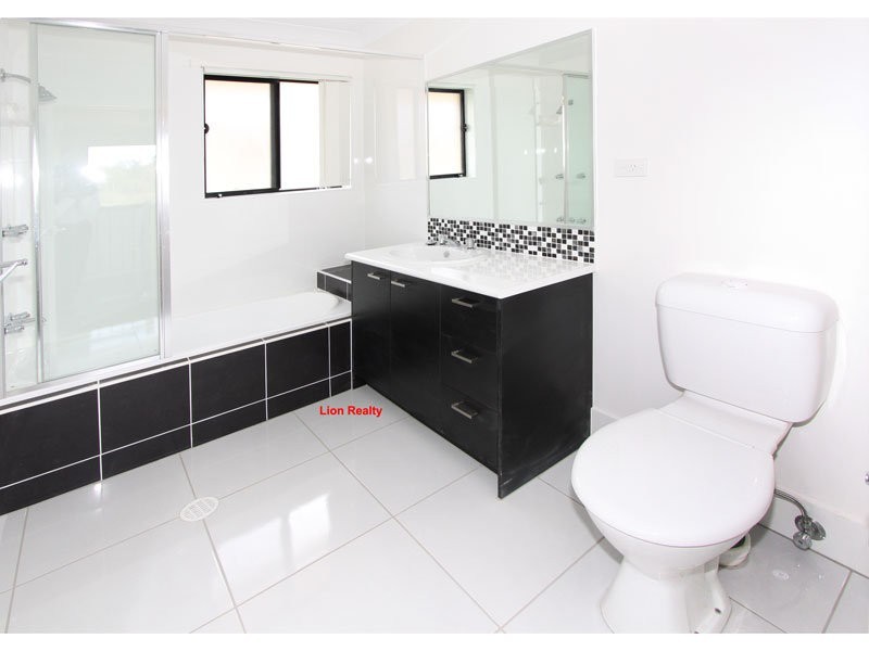 Lot 9 Platinum Place, Oxley QLD 4075