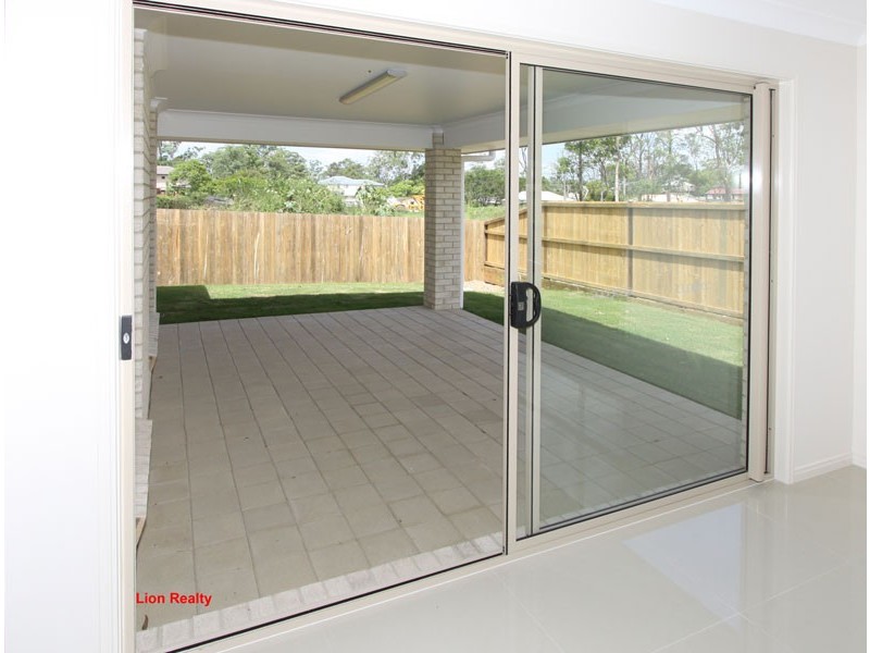 7 Knightsbridge Street, Oxley QLD 4075