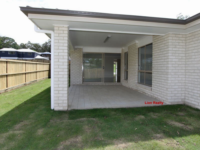 7 Knightsbridge Street, Oxley QLD 4075