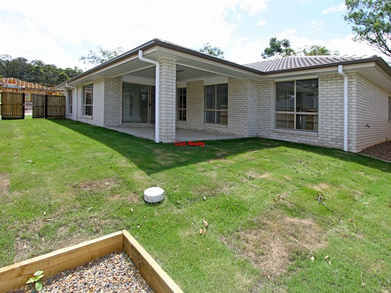 7 Knightsbridge Street, Oxley QLD 4075