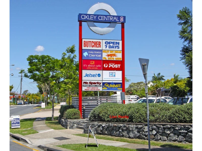 Oxley QLD 4075