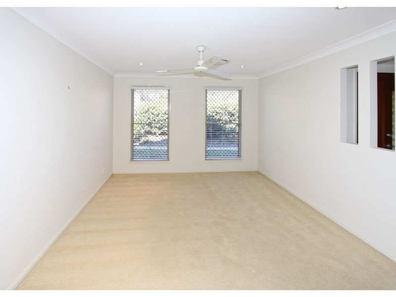 14 Nullarbor Circuit, Forest Lake QLD 4078