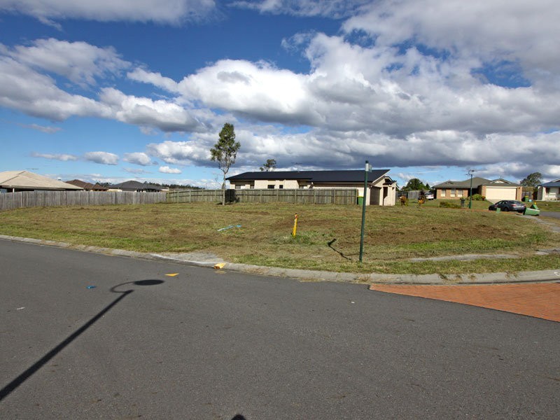 Yamanto QLD 4305