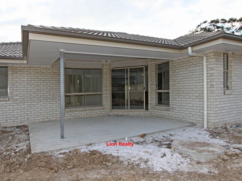 64 Fred Pham Crescent, Doolandella QLD 4077