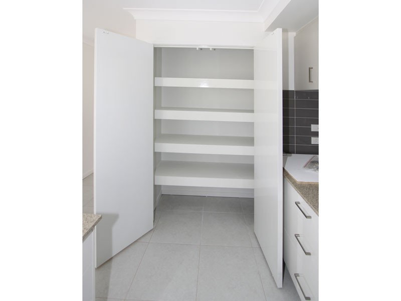 10 Faustina Close, Augustine Heights QLD 4300