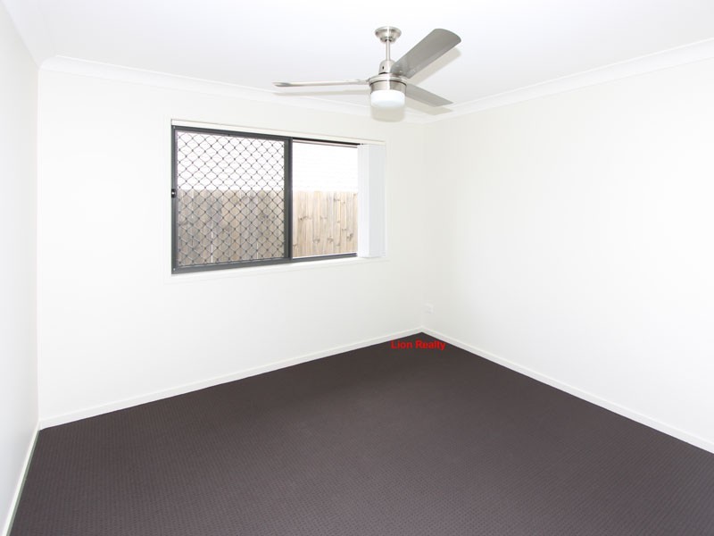 10 Faustina Close, Augustine Heights QLD 4300