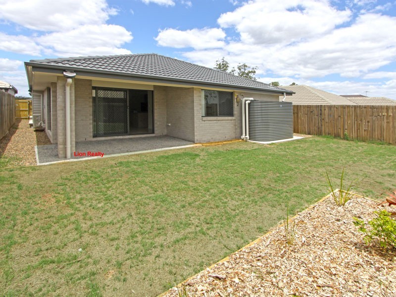 10 Faustina Close, Augustine Heights QLD 4300