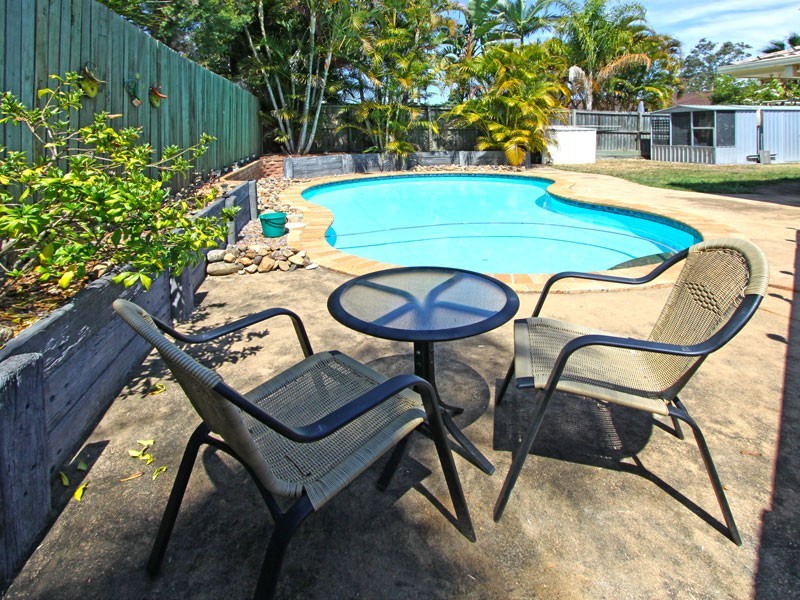 122 Riverhills Road, Middle Park QLD 4074
