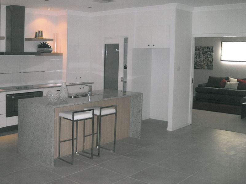 94 John Markwell, Daisy Hill QLD 4127