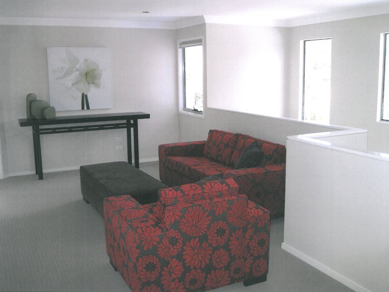 94 John Markwell, Daisy Hill QLD 4127