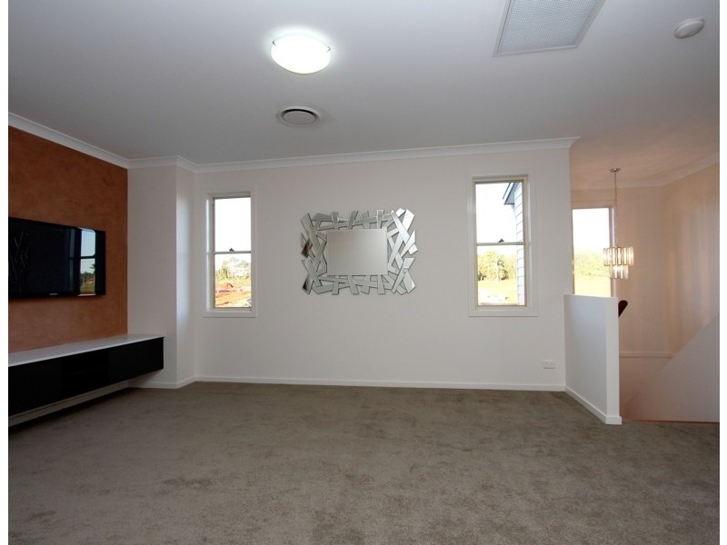 90 Skyview Avenue, Rochedale QLD 4123