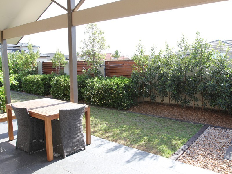 10 Torrevella Vista, Coombabah QLD 4216