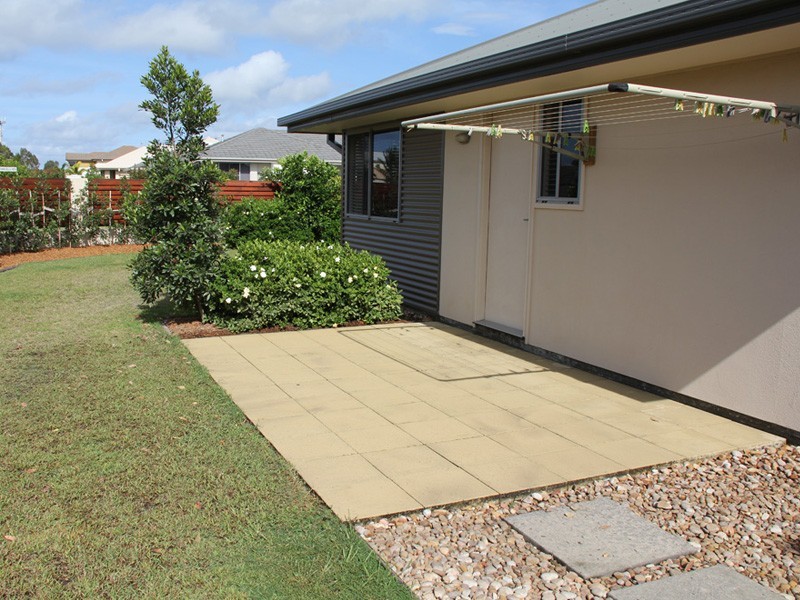 10 Torrevella Vista, Coombabah QLD 4216