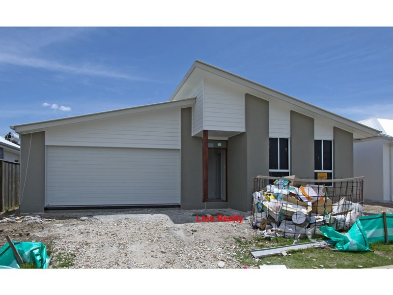 Hope Island QLD 4212