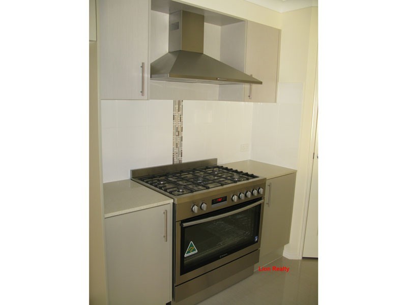 215 Park Edge Place, Redland Bay QLD 4165