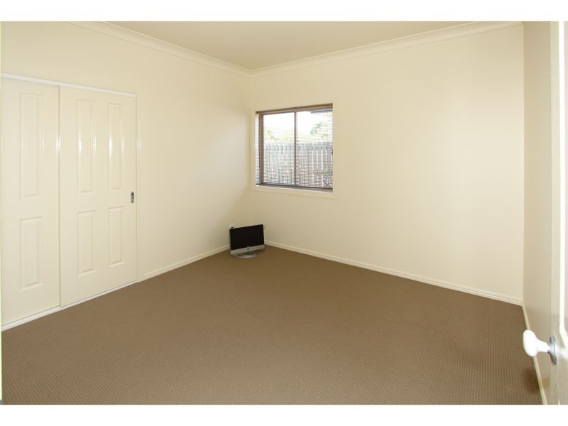 3 Sheffield Street, Oxley QLD 4075