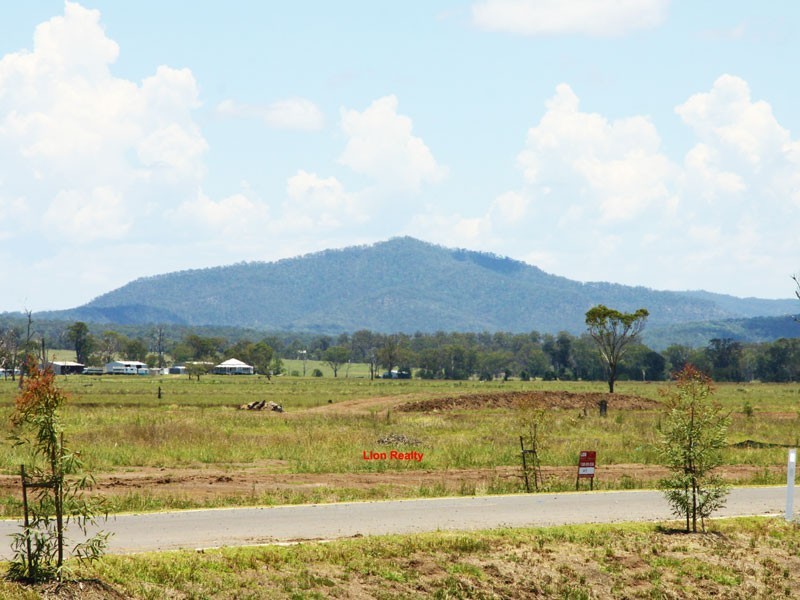 Woodhill QLD 4285