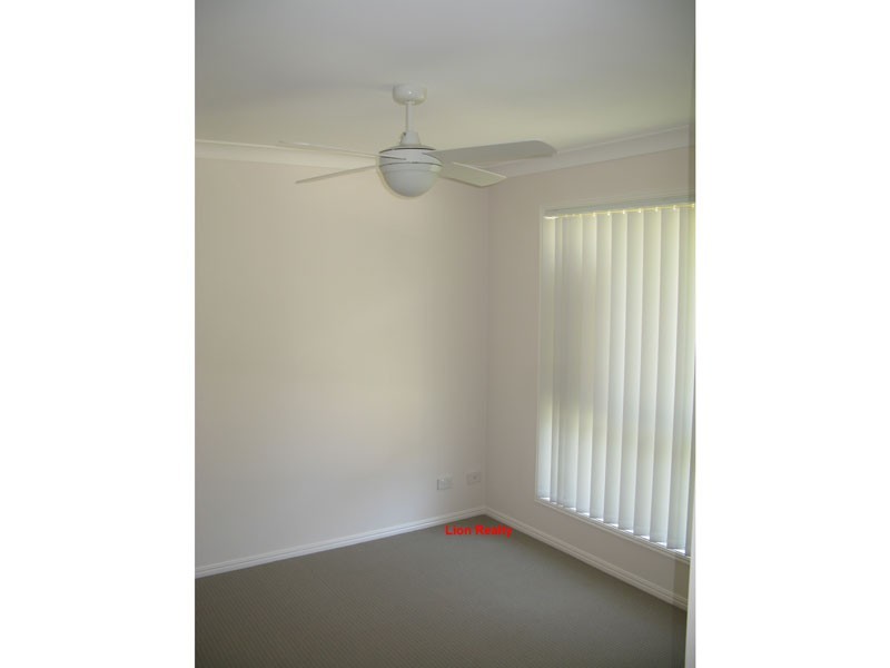 216 Park Edge Place, Redland Bay QLD 4165