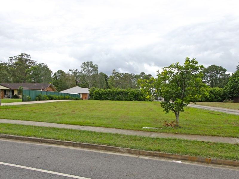 50 College Road, Karana Downs QLD 4306