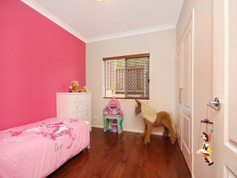 18 Perregreen Street, Doolandella QLD 4077