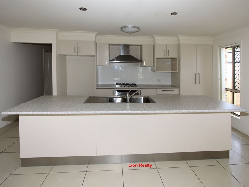 11 Adeline Close, Durack QLD 4077