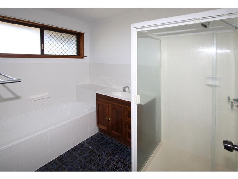 24 Pallinup Street, Riverhills QLD 4074