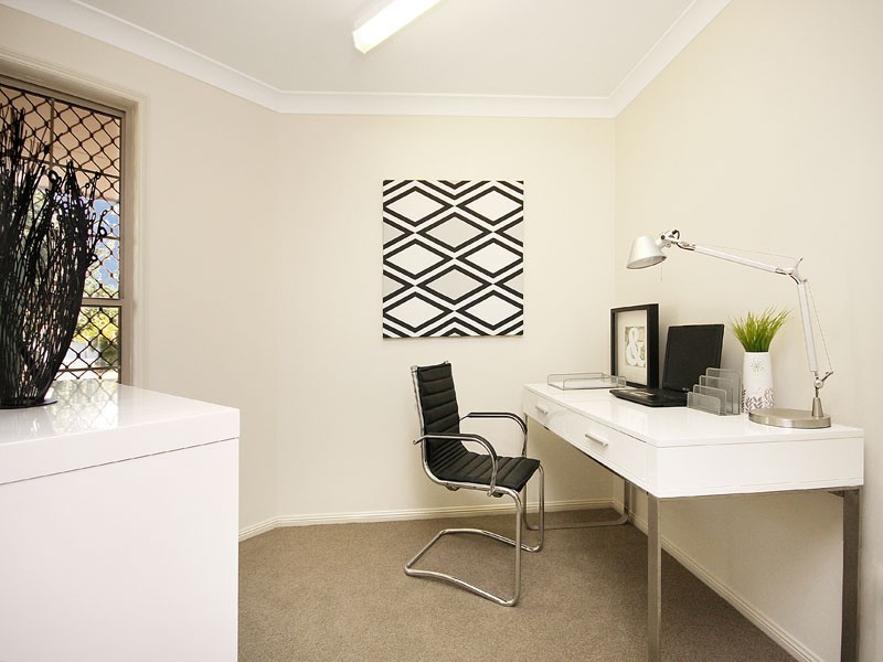 33 Renoir Crescent, Forest Lake QLD 4078