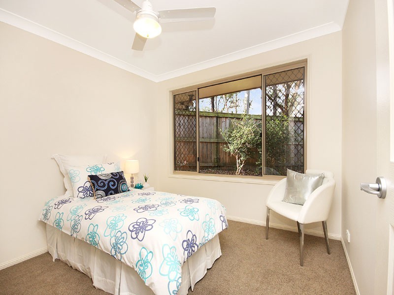 33 Renoir Crescent, Forest Lake QLD 4078