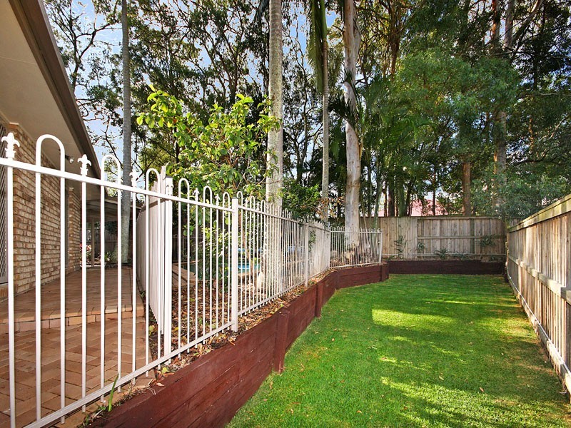 33 Renoir Crescent, Forest Lake QLD 4078