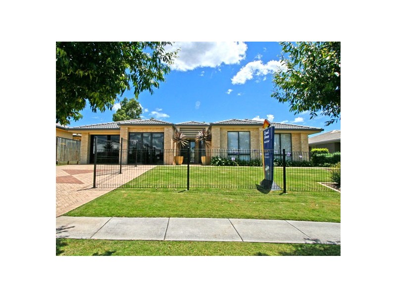 20 Cypress Street, Heathwood QLD 4110