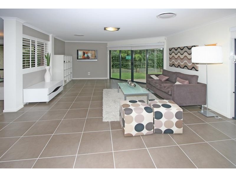 20 Cypress Street, Heathwood QLD 4110