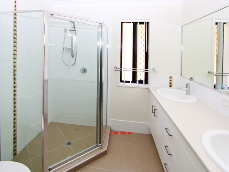 5 Muhammad Street, Doolandella QLD 4077