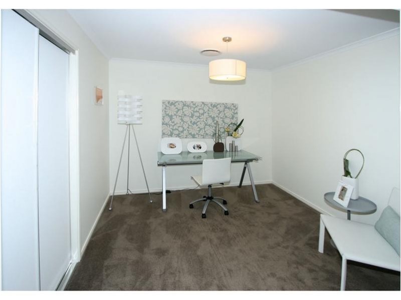 20 Cypress Road, Heathwood QLD 4110