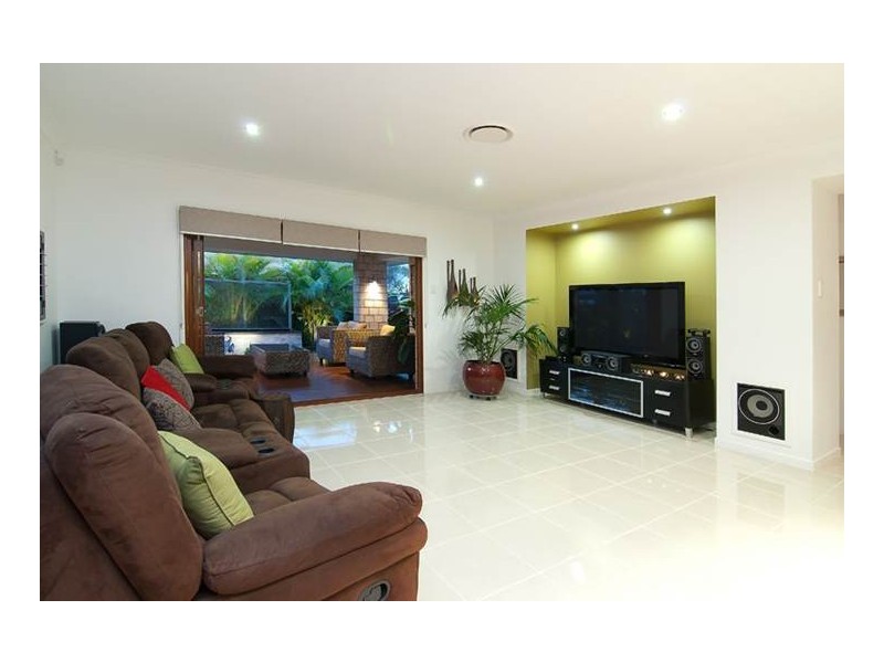 31 Casuarina Cct, Heathwood QLD 4110