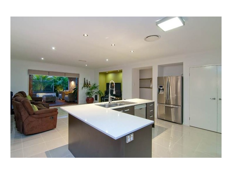 31 Casuarina Cct, Heathwood QLD 4110