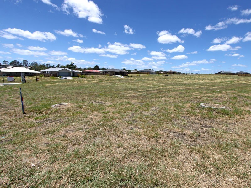 Yamanto QLD 4305