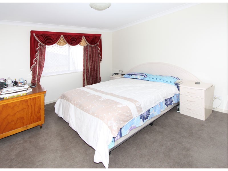 22 Colebrook Crescent, Doolandella QLD 4077