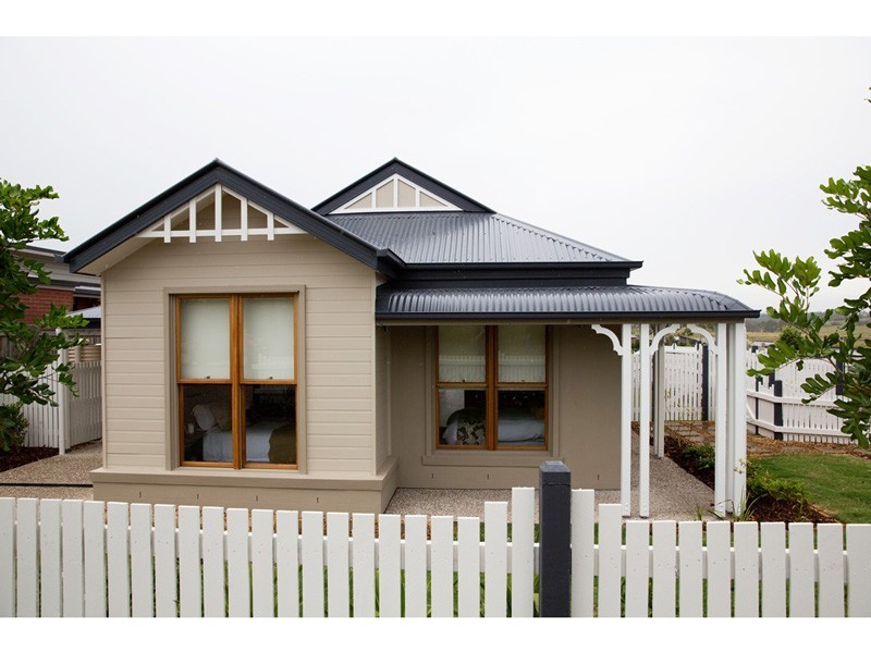 Redbank Plains QLD 4301