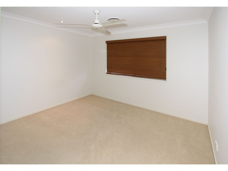 14 Nullarbor Circuit, Forest Lake QLD 4078