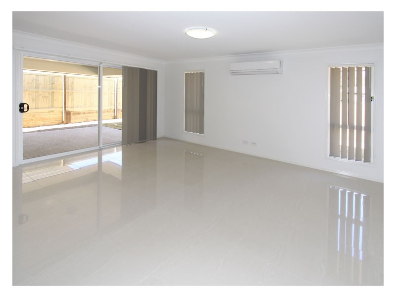 44 The Avenue, Heathwood QLD 4110